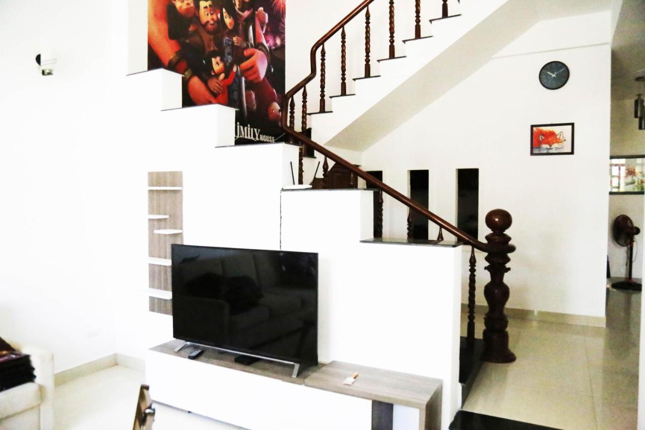 Shjmily House Bed & Breakfast Da Nang Exterior foto